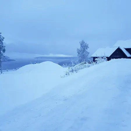 Private With Stunning Views Near Oslo *