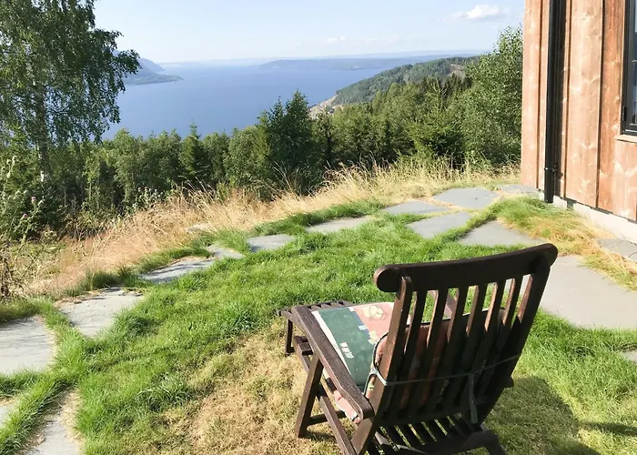Private With Stunning Views Near Oslo Semesterbostad *